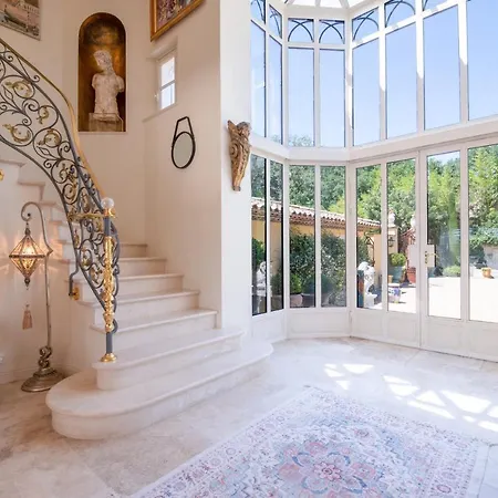 Luxueuse Florentina - 550m2, 6 Chambres, Piscine - Villa